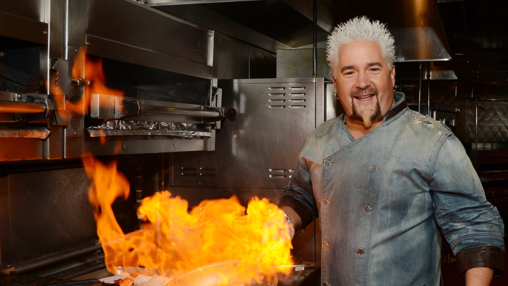 Guy Fieri Opening Chicken Restaurant At Mall Of America | Kare11.com