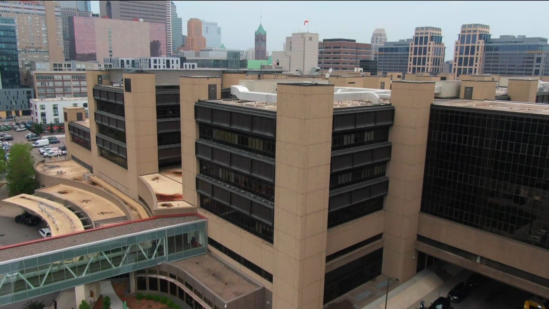 Giants having productive talks with Dexter Lawrence since his trade ...