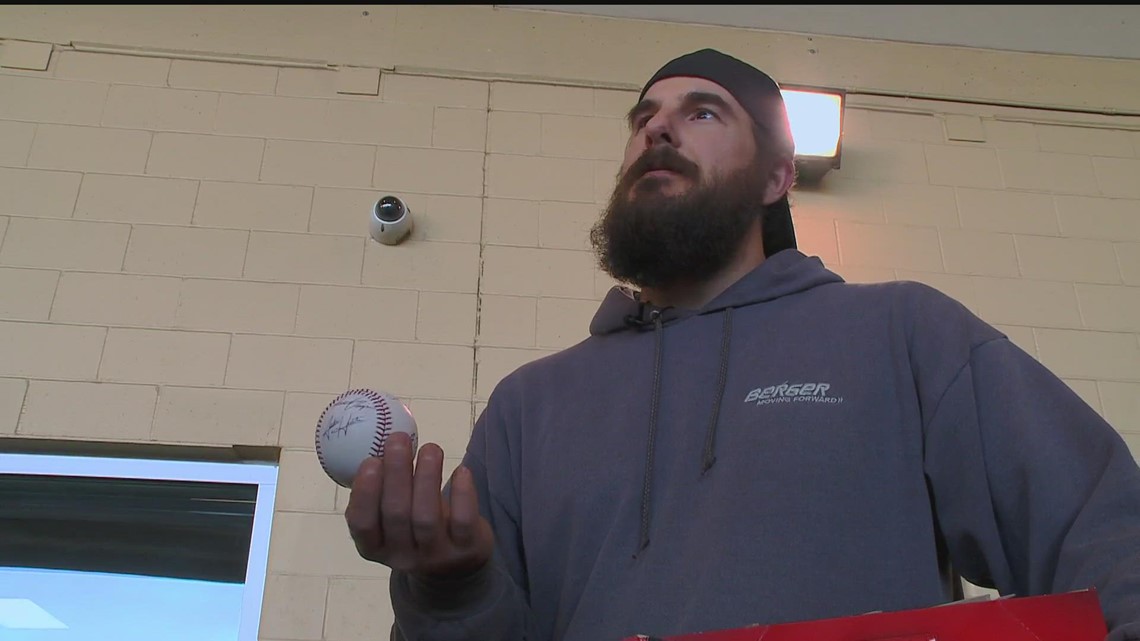 Twins fan — and pro mover — paves the way to Spring Training - Vimarsana News
