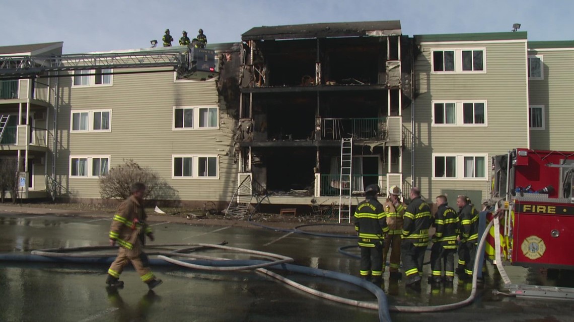 Man helps rescue several people, including children, during New Hope apartment fire