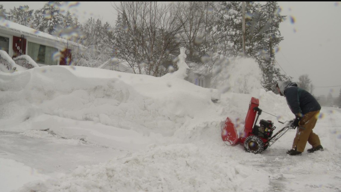 Duluth hit with nearly 2 feet of snow over 48hour span