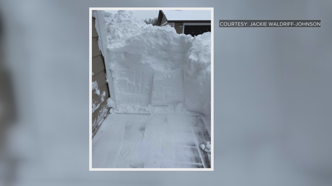 Blizzard Dumps More Than 20 Inches Of Snow On Duluth, Leaving Some ...