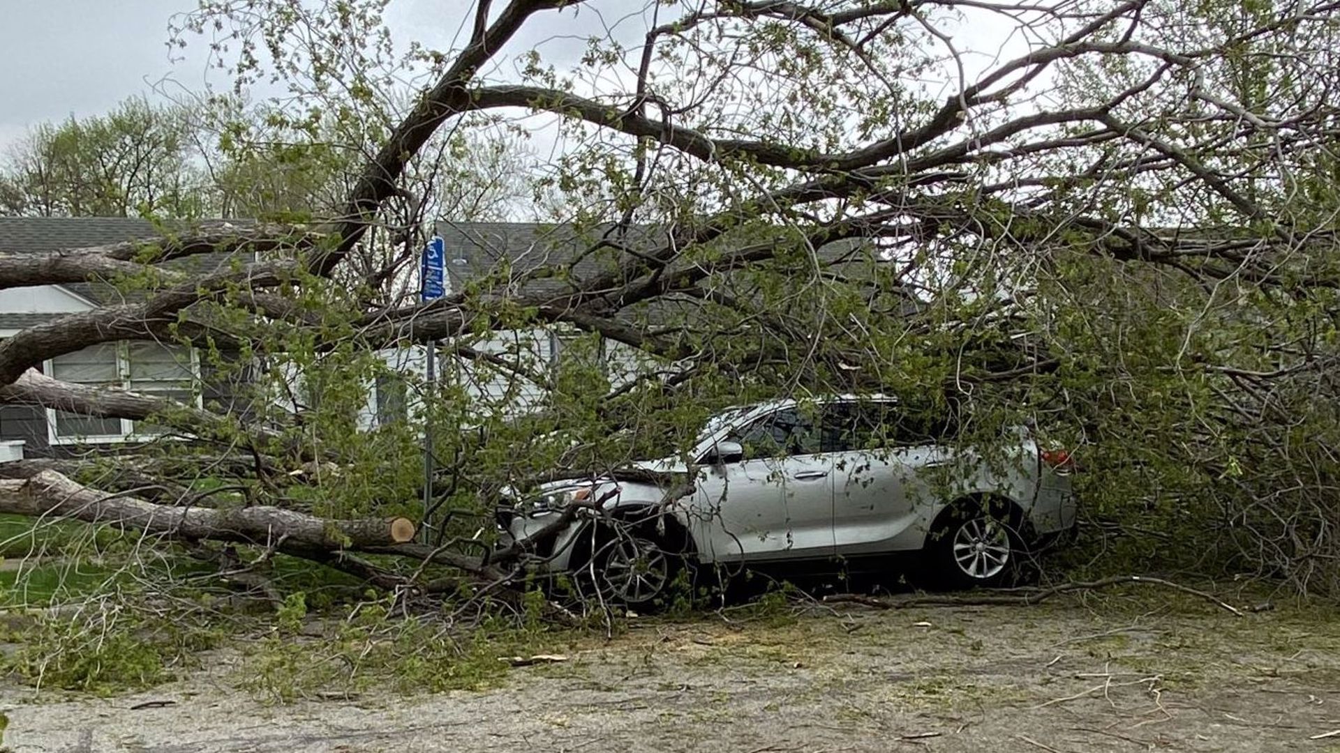 2 killed in Minnesota during two days of severe storms