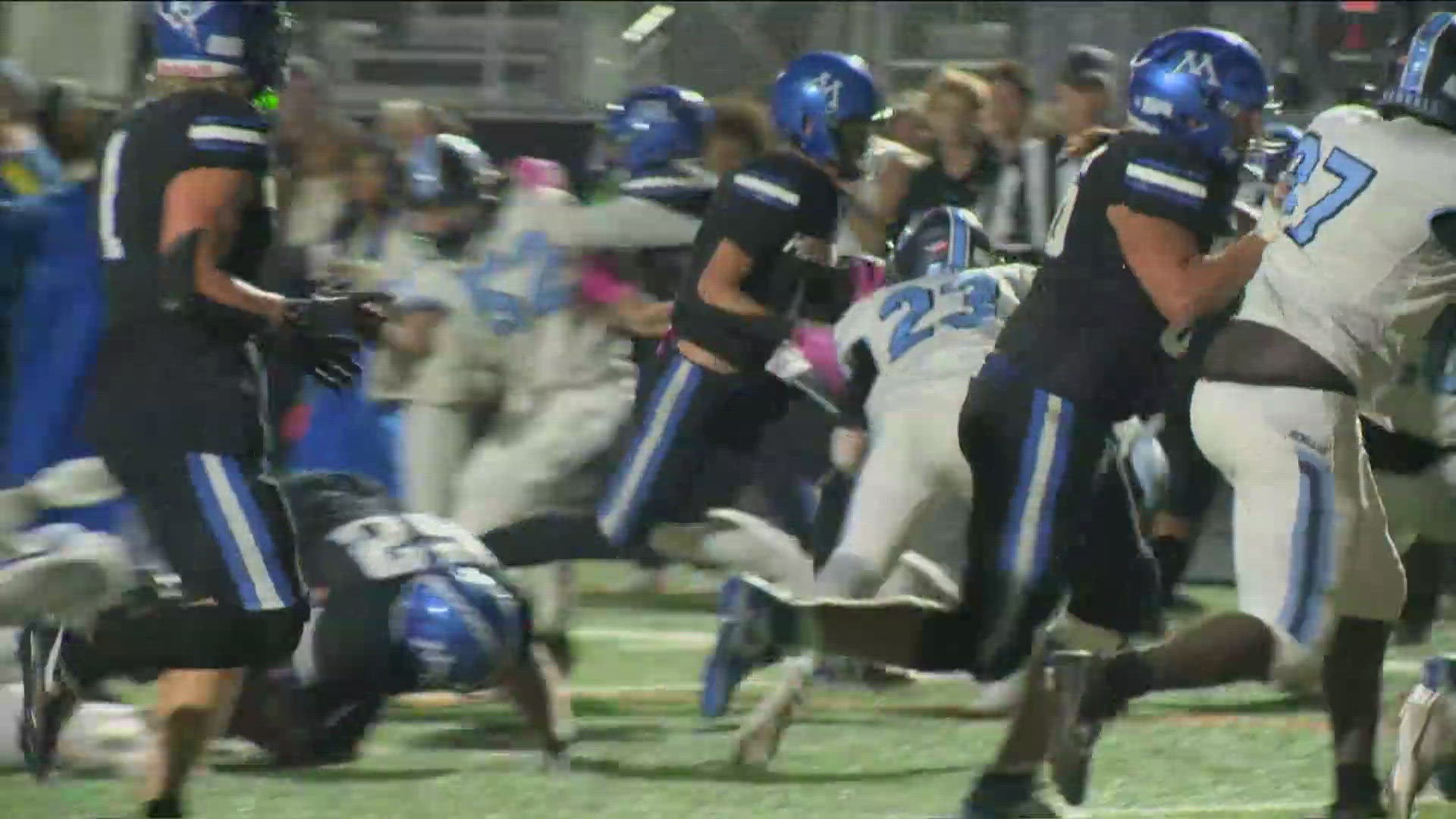 Keep up with the highlights from Friday's high school football matchup!
