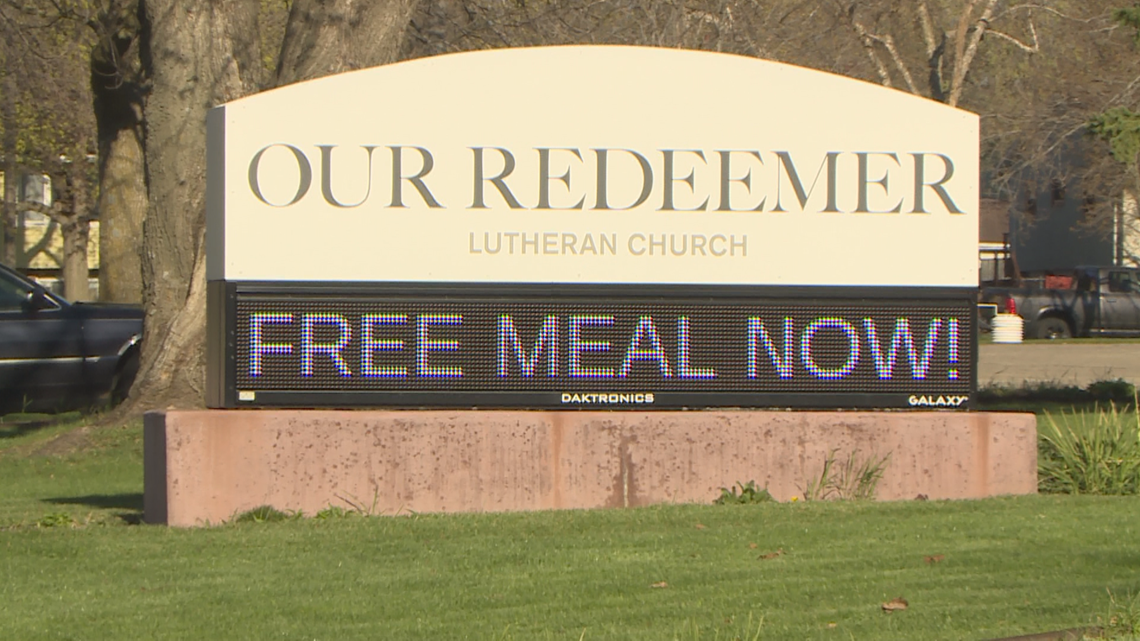 Our Redeemer Lutheran Church Hosts Weekly Drive-thru | Kare11.com