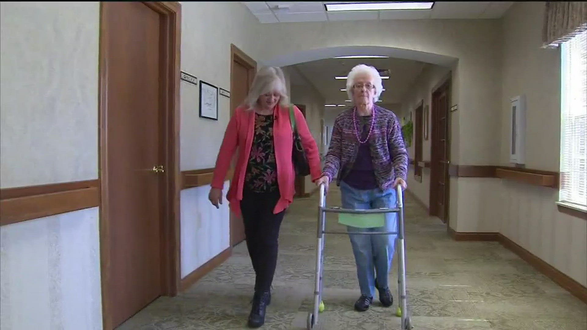 Gemstone colors help dementia patients