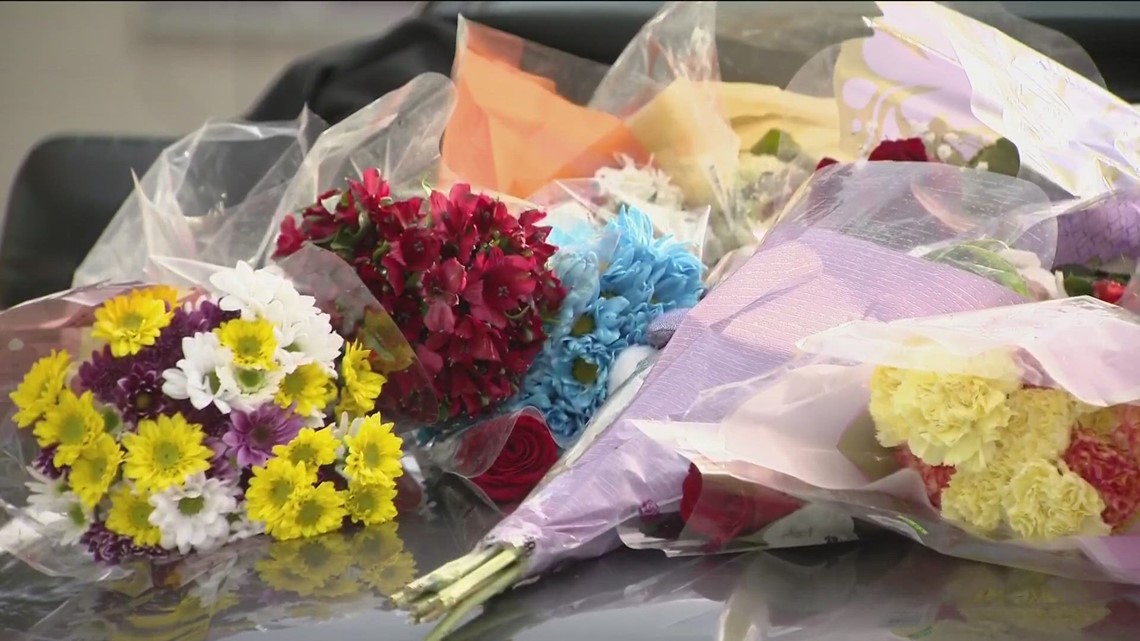 Officers from Chetek, Cameron WI killed during traffic stop