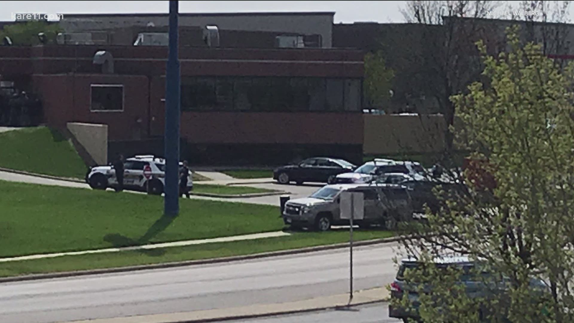 According to St. Cloud police Lt. Lori Ellering, there is an undisclosed number of bank employees being held hostage.