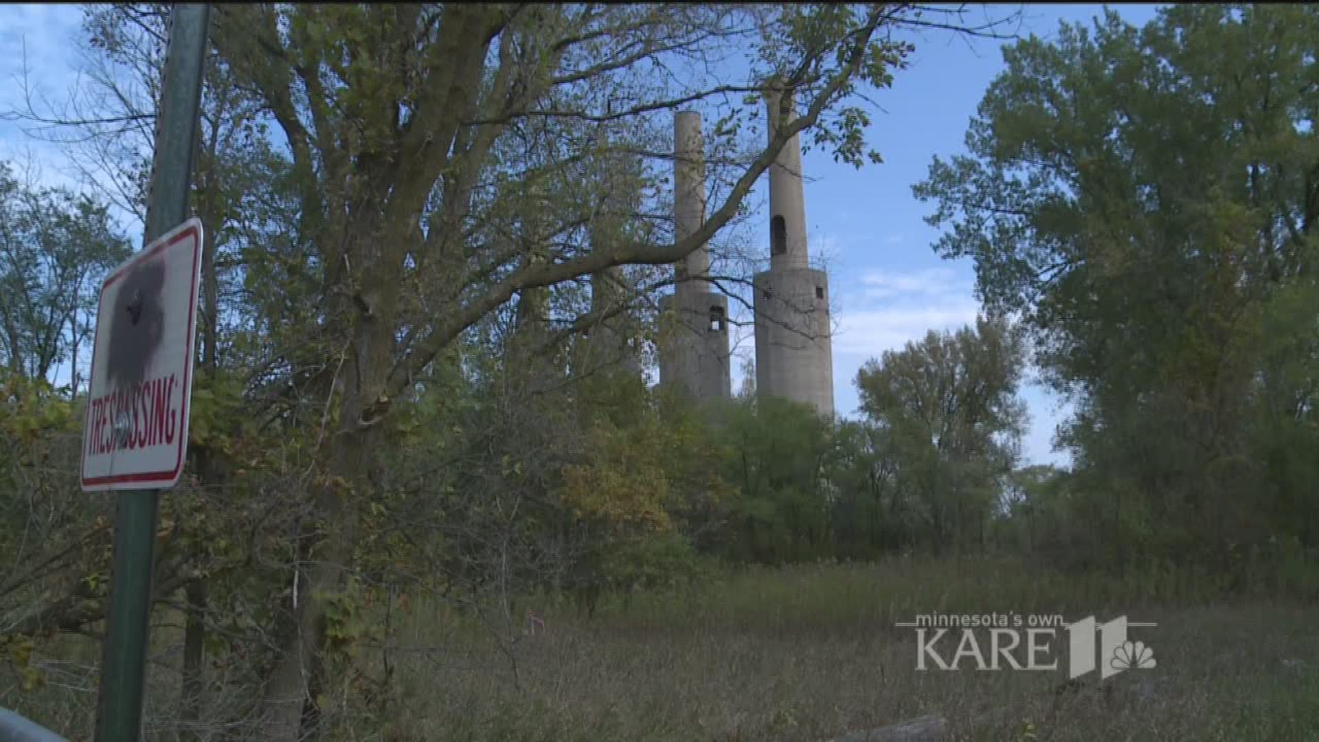 U of M to demolish smoke stacks