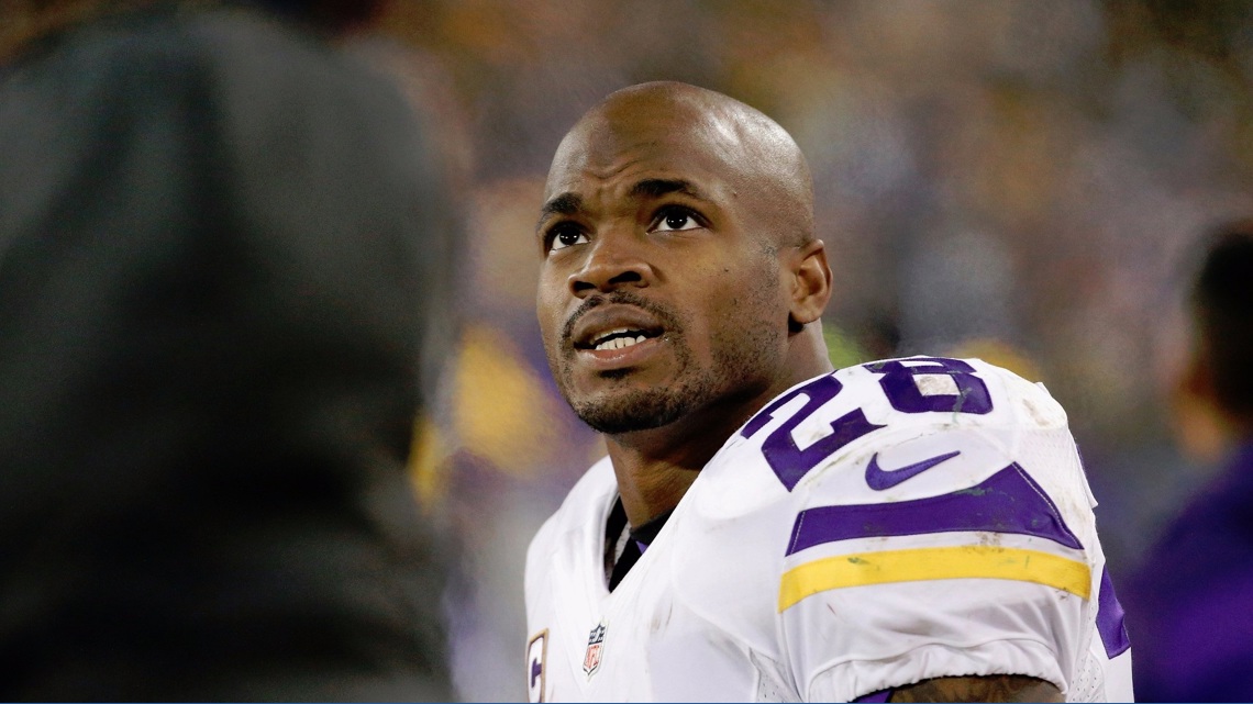 Vikings to induct Adrian Peterson into Ring of Honor