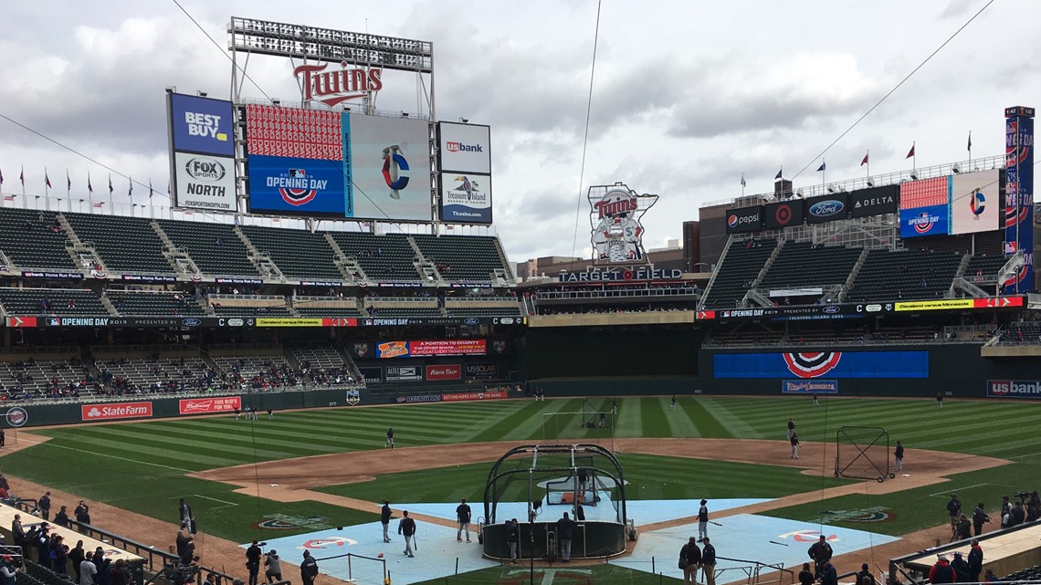 Twins offer $5 ticket deal to help 'restore home field advantage