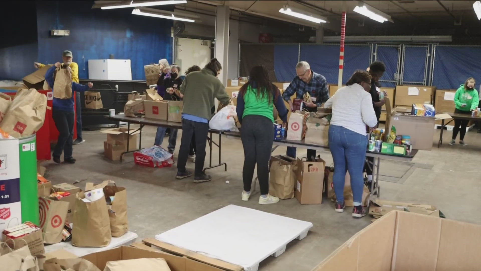 KARE 11 reporter Michelle Baik spoke with a Minnesotan who said the food shelf has a major impact on his life. 