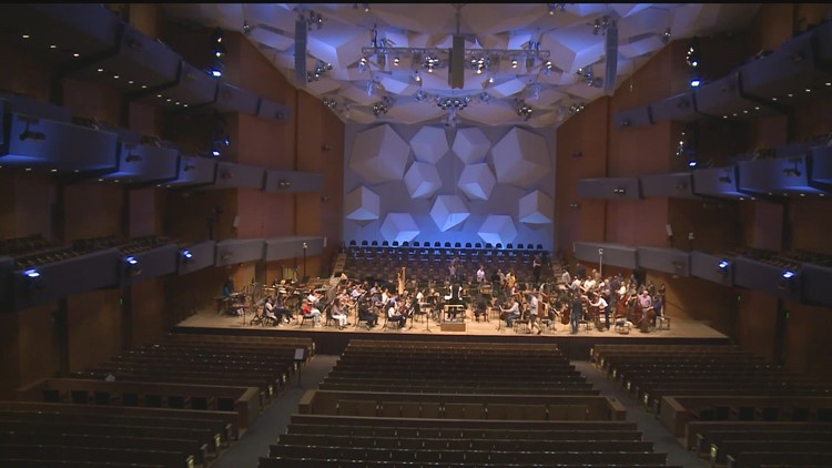 Minnesota Orchestra honors George Floyd's legacy with classical music and spoken word