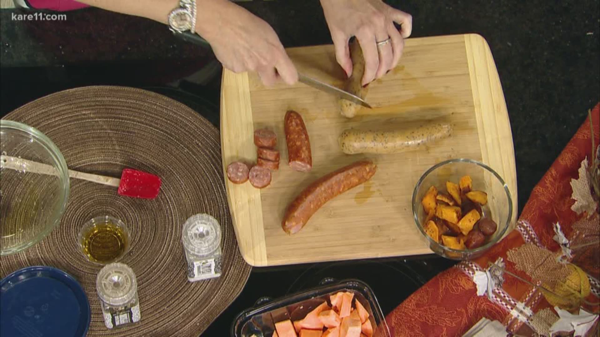 Kowalkski's was in-studio to share a tasty appetizer for your Thanksgiving festivities.