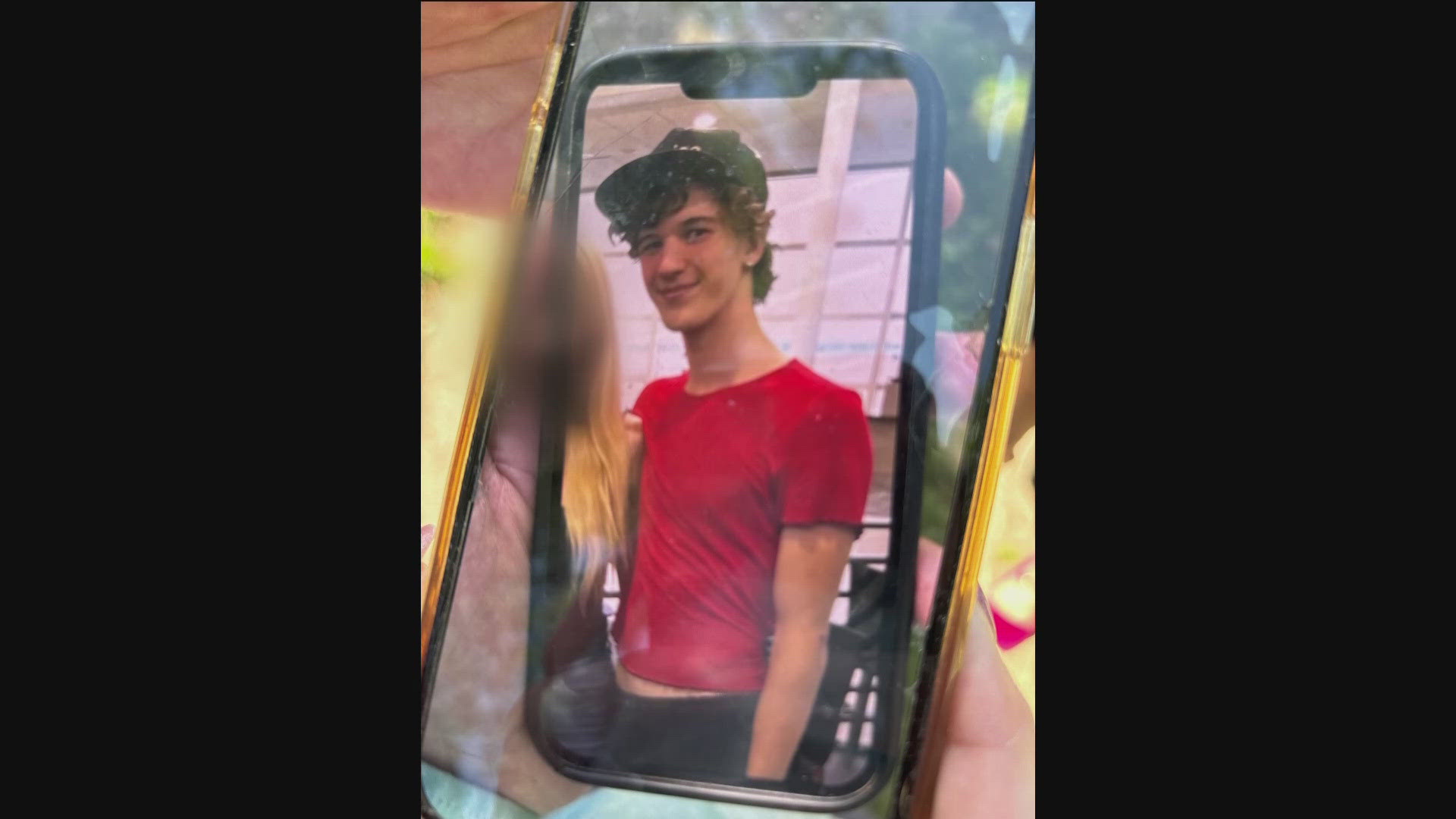 Sources told KARE 11 that the shooter was 23-year-old Robin Westman.