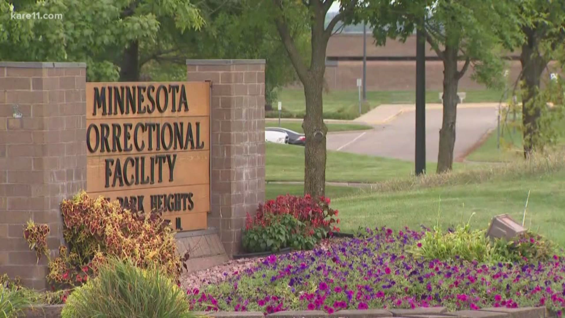 A corrections officer at Minnesota's Oak Park Heights prison has died following a medical emergency, according to the Minnesota Department of Corrections (DOC). KARE 11's Lou Raguse reports what we know so far. https://kare11.tv/2NCq4Tp