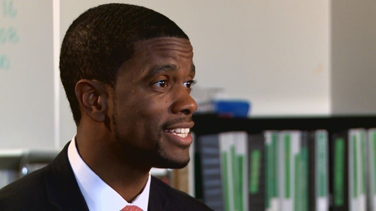 St. Paul Mayor Carter lifts COVID-19 vaccine requirement for city employees
