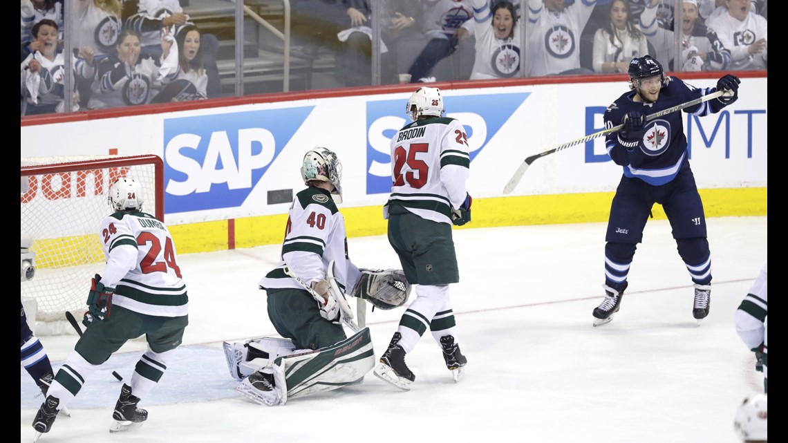 Jets beat Wild 5-0 in Game 5 to advance to second round | kare11.com