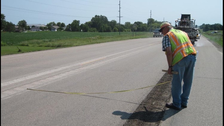 MnDOT to install 'Mumble Strips' at intersections | kare11.com