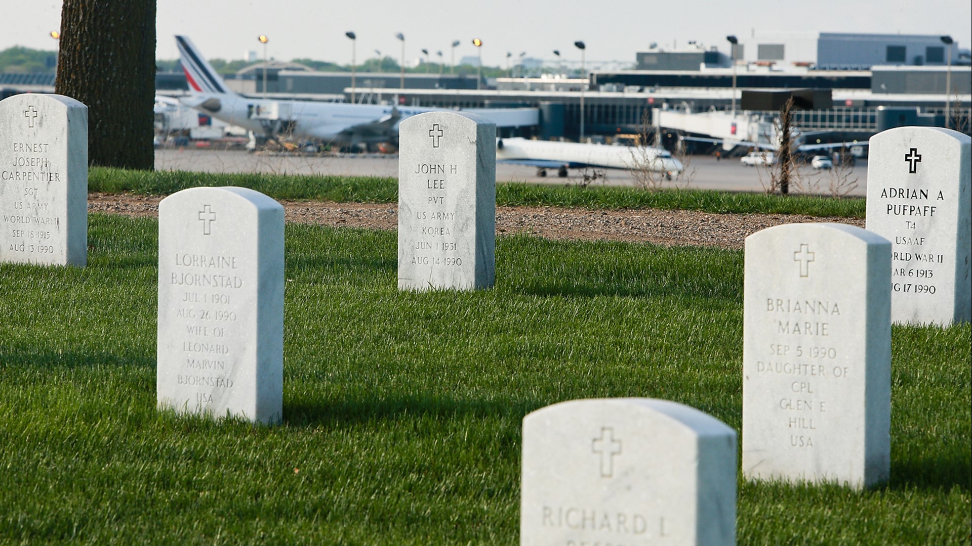 Ft. Snelling National Cemetery offers peace amid noise | kare11.com