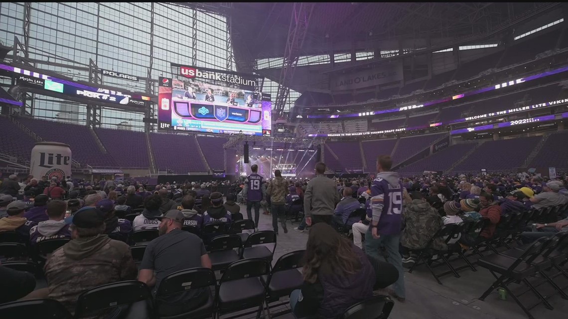 Fans gather at U.S. Bank Stadium for Vikings draft party