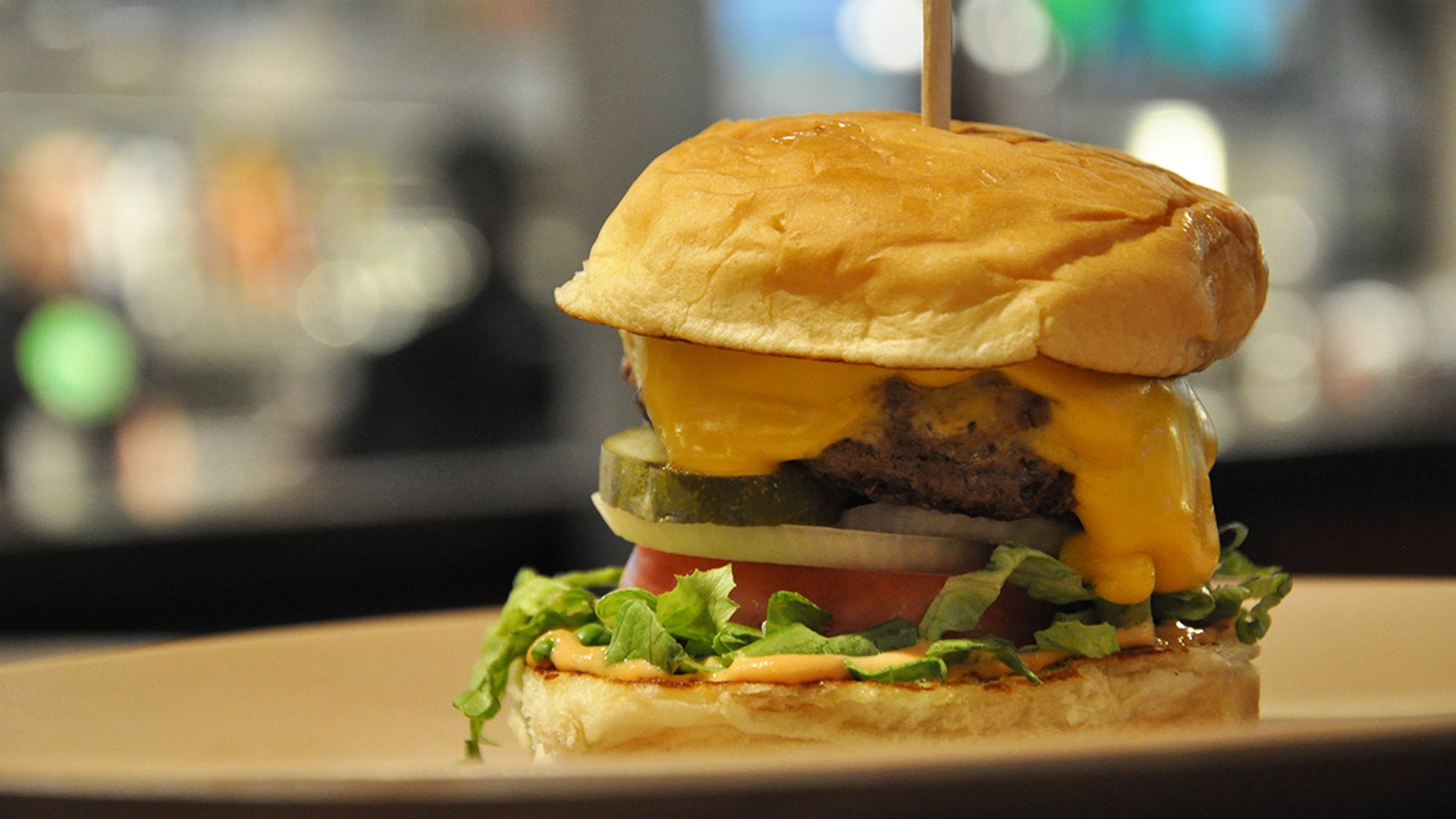 Photos Wahlburgers Opens At Mall Of America 6316