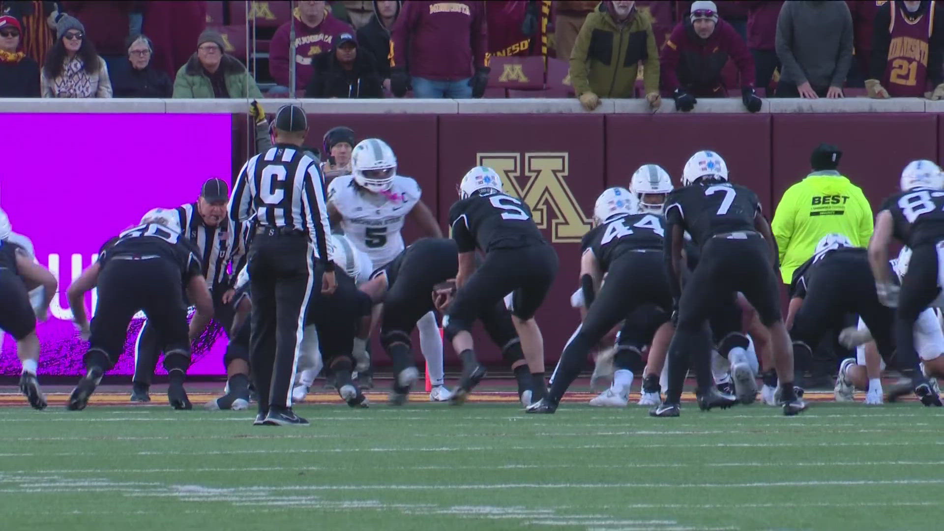 Drake Lindsey scored on a 3-yard run in overtime and Minnesota denied Michigan State its first Big Ten Conference win of the season with a 23-20 victory. 