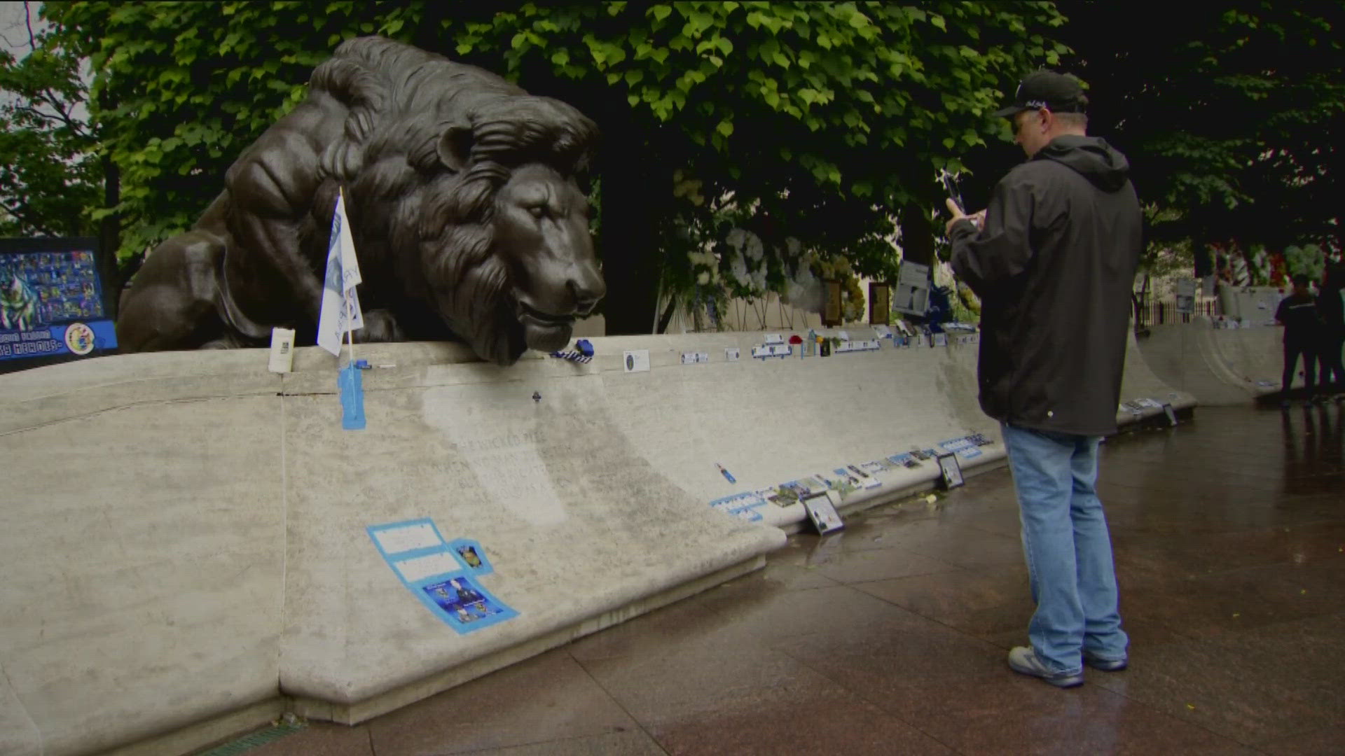 More than 300 officers from Minnesota and surrounding states traveled to Washington D.C. to remember the 8 officers killed in the line of duty.