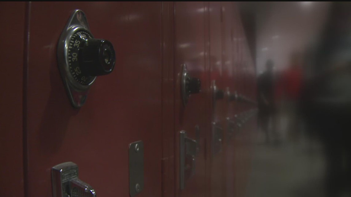 report-shows-fewer-minnesota-students-feel-safe-at-school-kare11