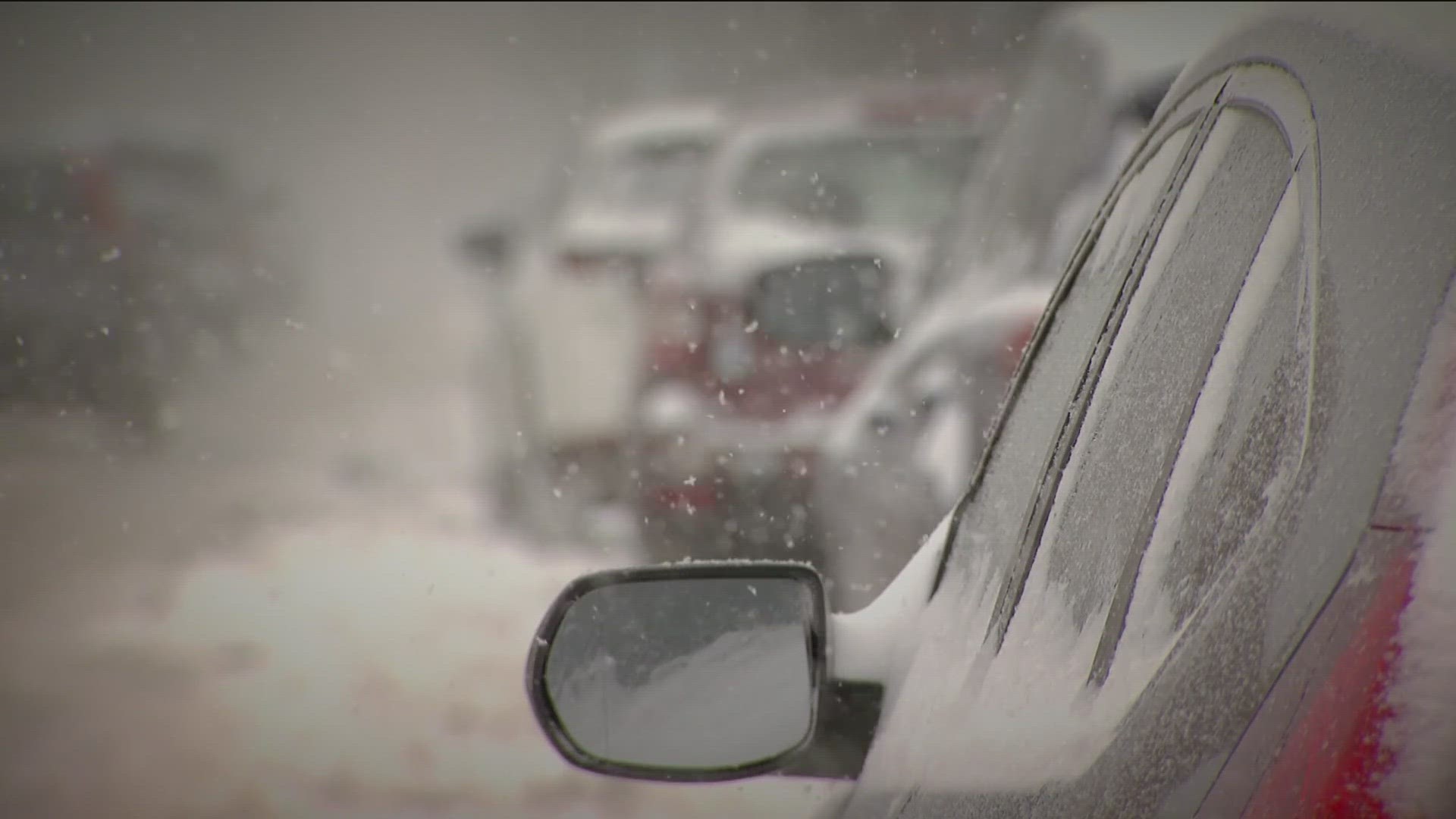 Crews across the Twin Cities are planning their response to an incoming spring snowstorm that could wreak havoc on Minnesota's roads.