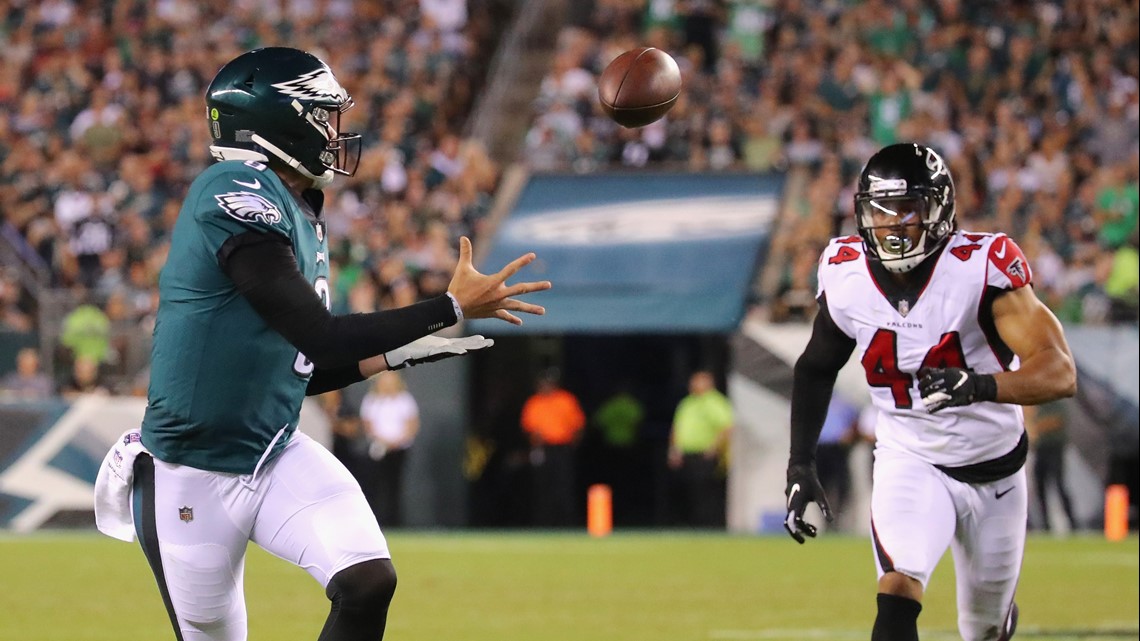 In NFL season opener, Eagles stop Falcons, Matt Ryan, 18-12