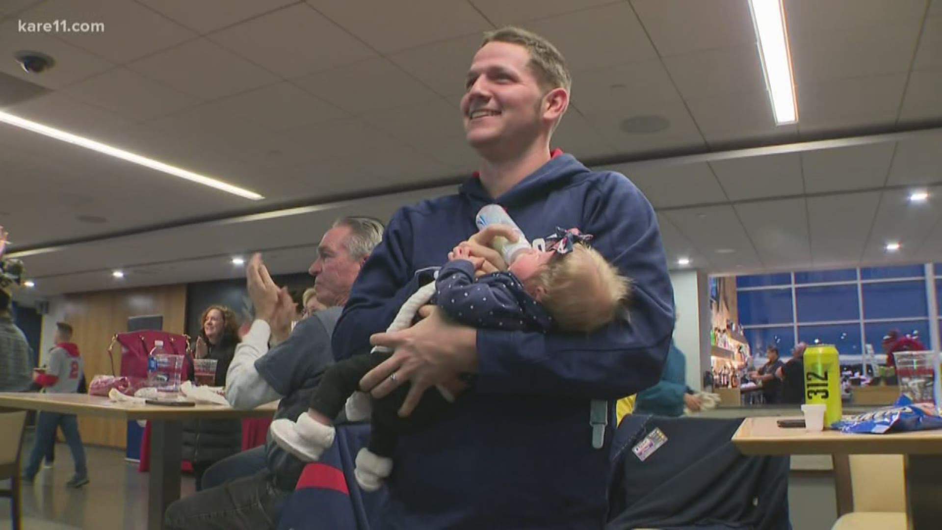 At least 3,000 Twins fans showed up to a watch party for game 1 of the ALDS.