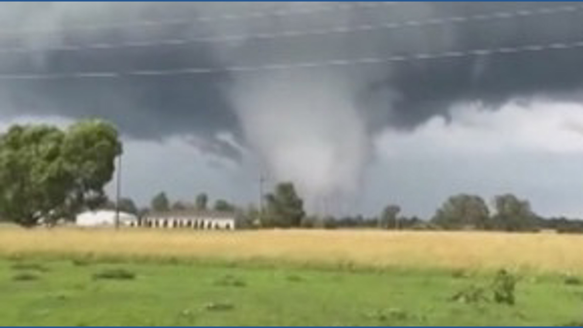 Massive tornado caught on camera | kare11.com