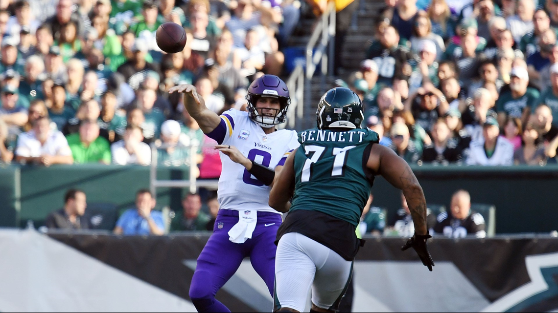 Cousins, defense lead Vikings over Eagles 23-21