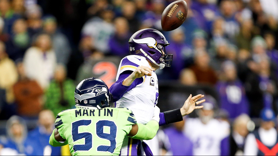 Bobby Wagner blocks field goal to help Seahawks beat Vikings 21-7