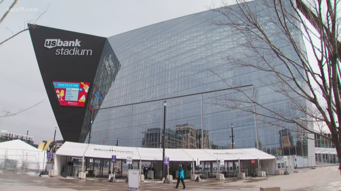 Super Bowl 52: U.S. Bank Stadium dealt with leaks, breaks, dead birds 