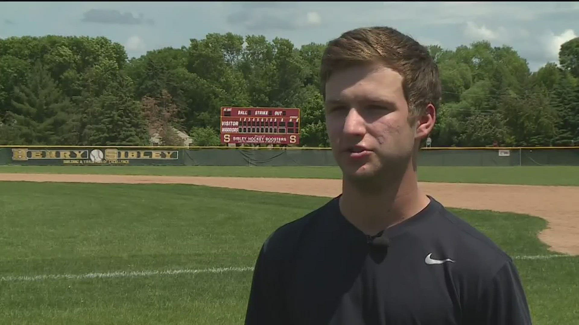 Minnesota baseball player takes one for the team