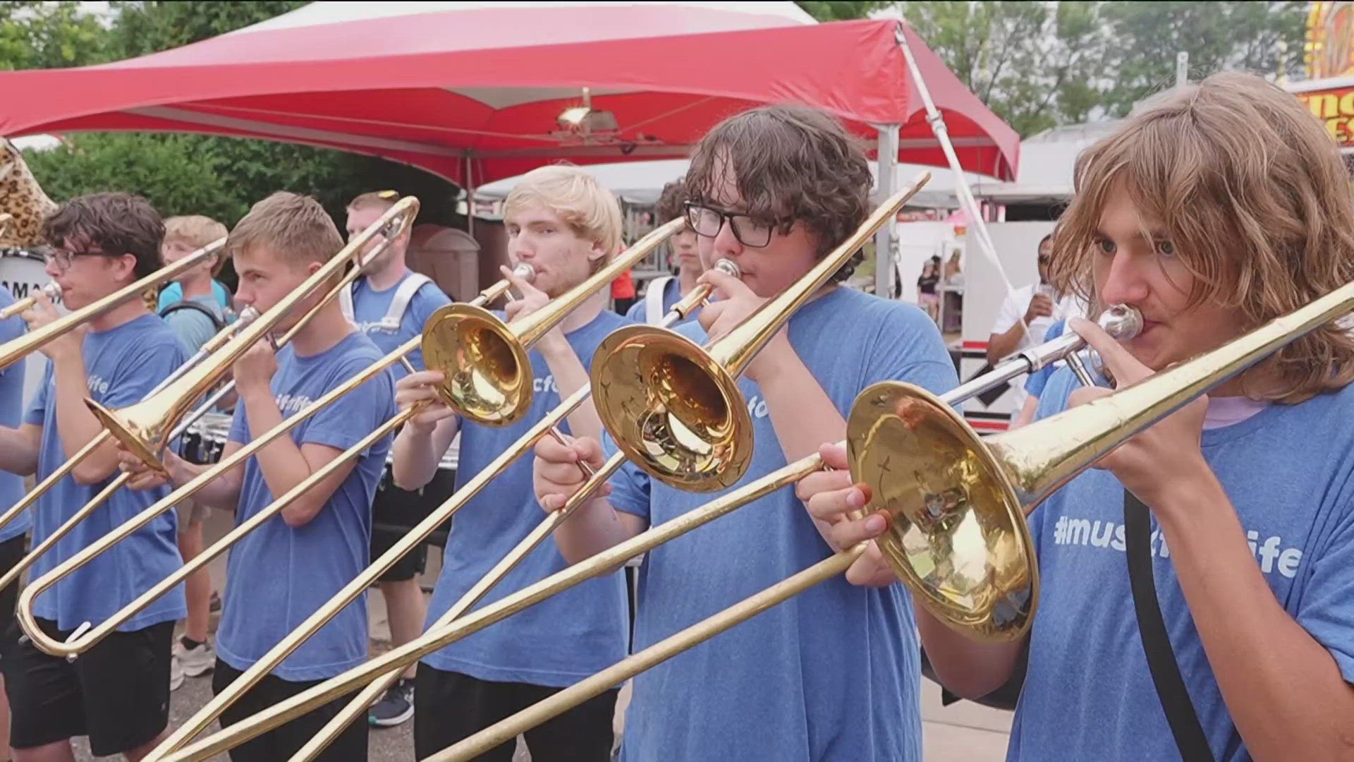 Fans at the KARE 11 Barn were treated to a live performance from the St. Croix Falls marching band.