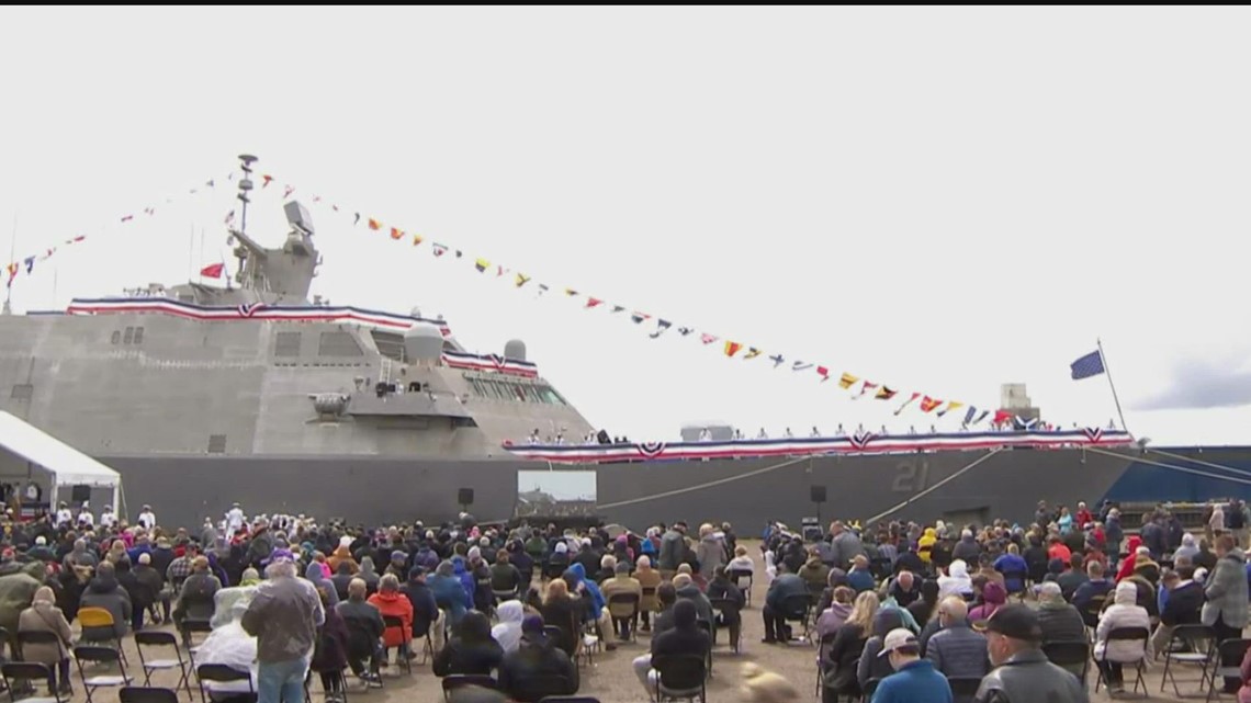 USS Minneapolis-Saint Paul commissioned in Duluth