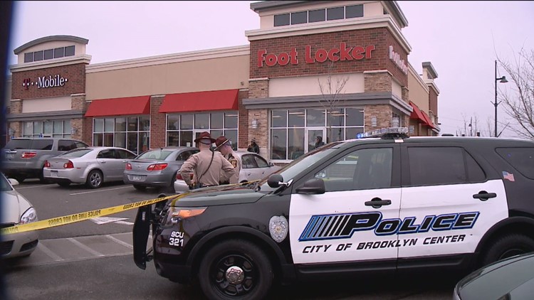 foot locker jordan creek