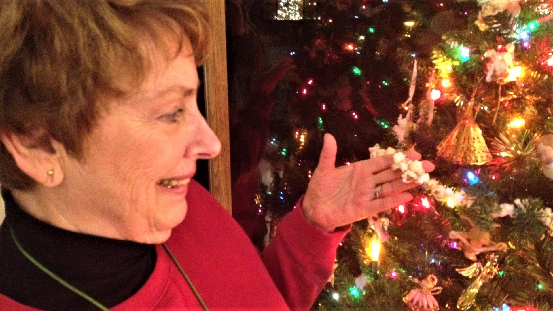 Mom Terry Haak starts every holiday season by decorating with the popcorn garland her daughter Paula made in 1963.