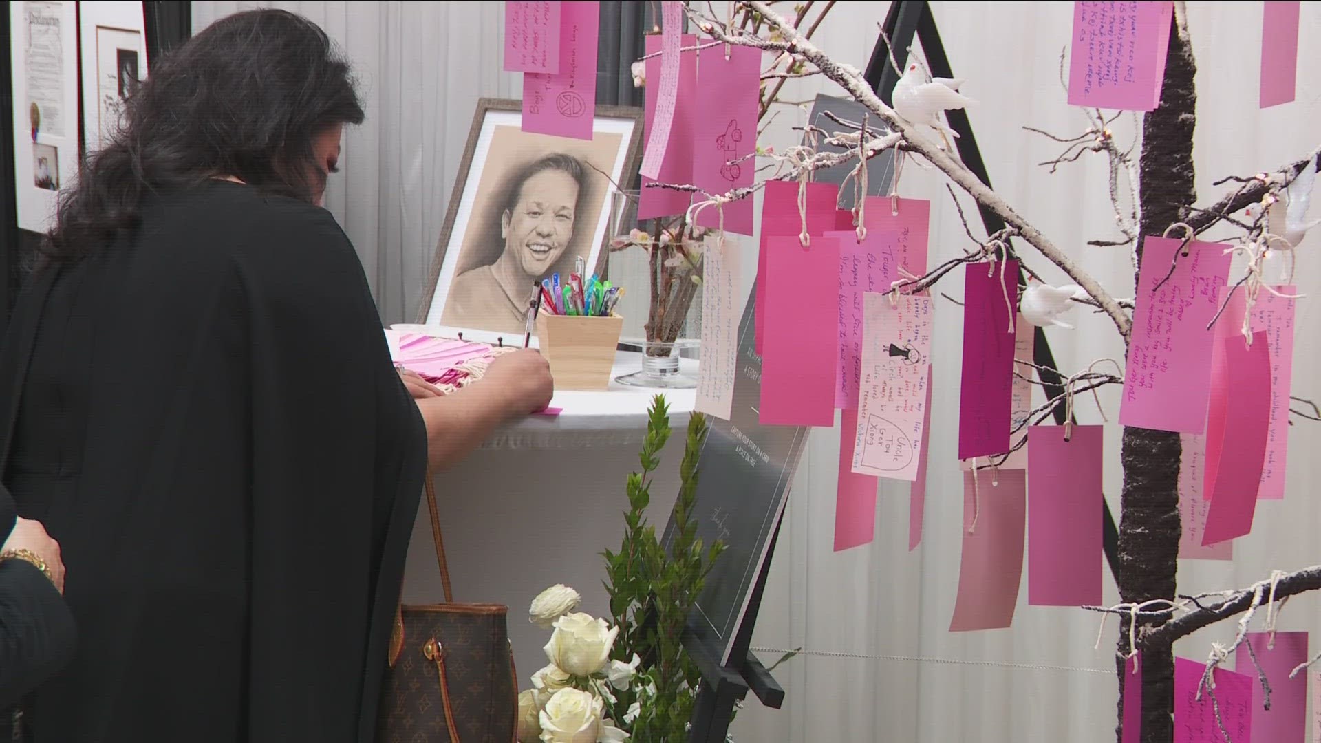 Saturday's memorial service was attended by hundreds of members of the Hmong community, as well as politicians, including MN Governor Tim Walz.
