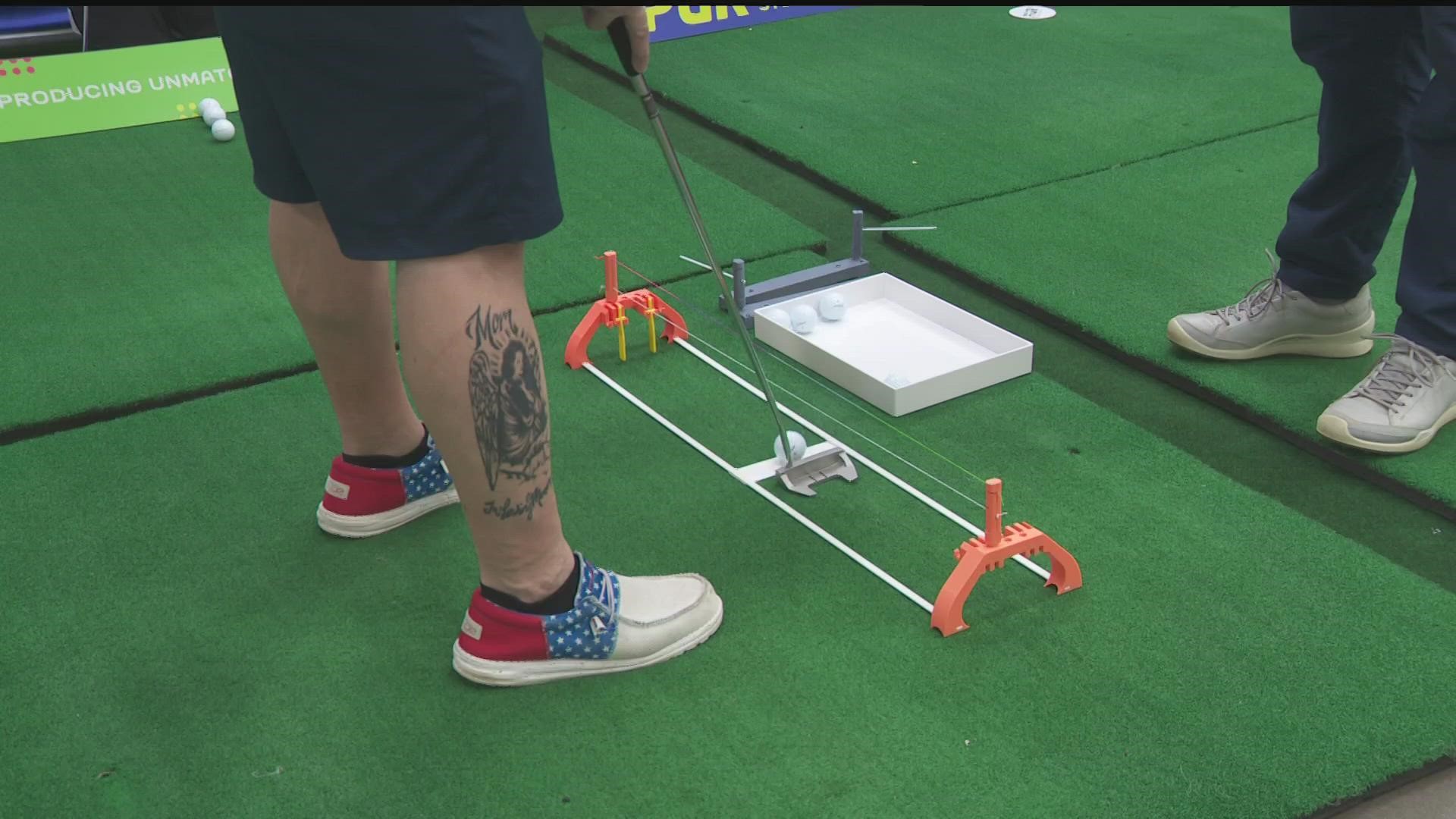 A popular attraction within the golf show has been the $100,000 Pontoon Putt Challenge.