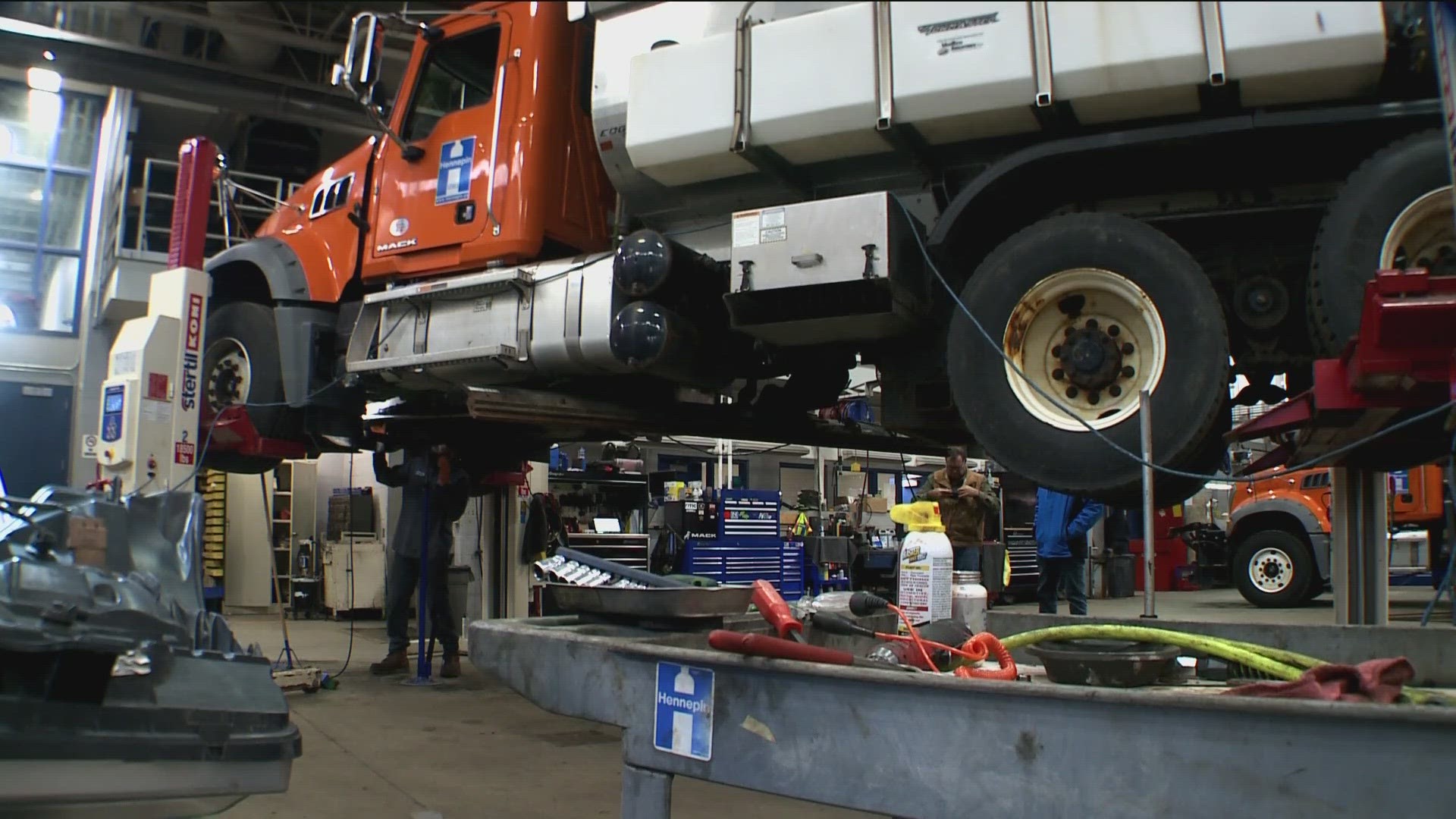 MNDOT crews are busy getting ready to keep the roads clean.