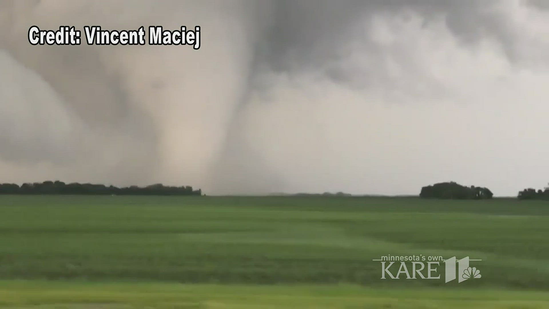 Tornado touchdown near Morris, Minnesota, 7 p.m. on 6-13-17. Footage by Vincent Maciej