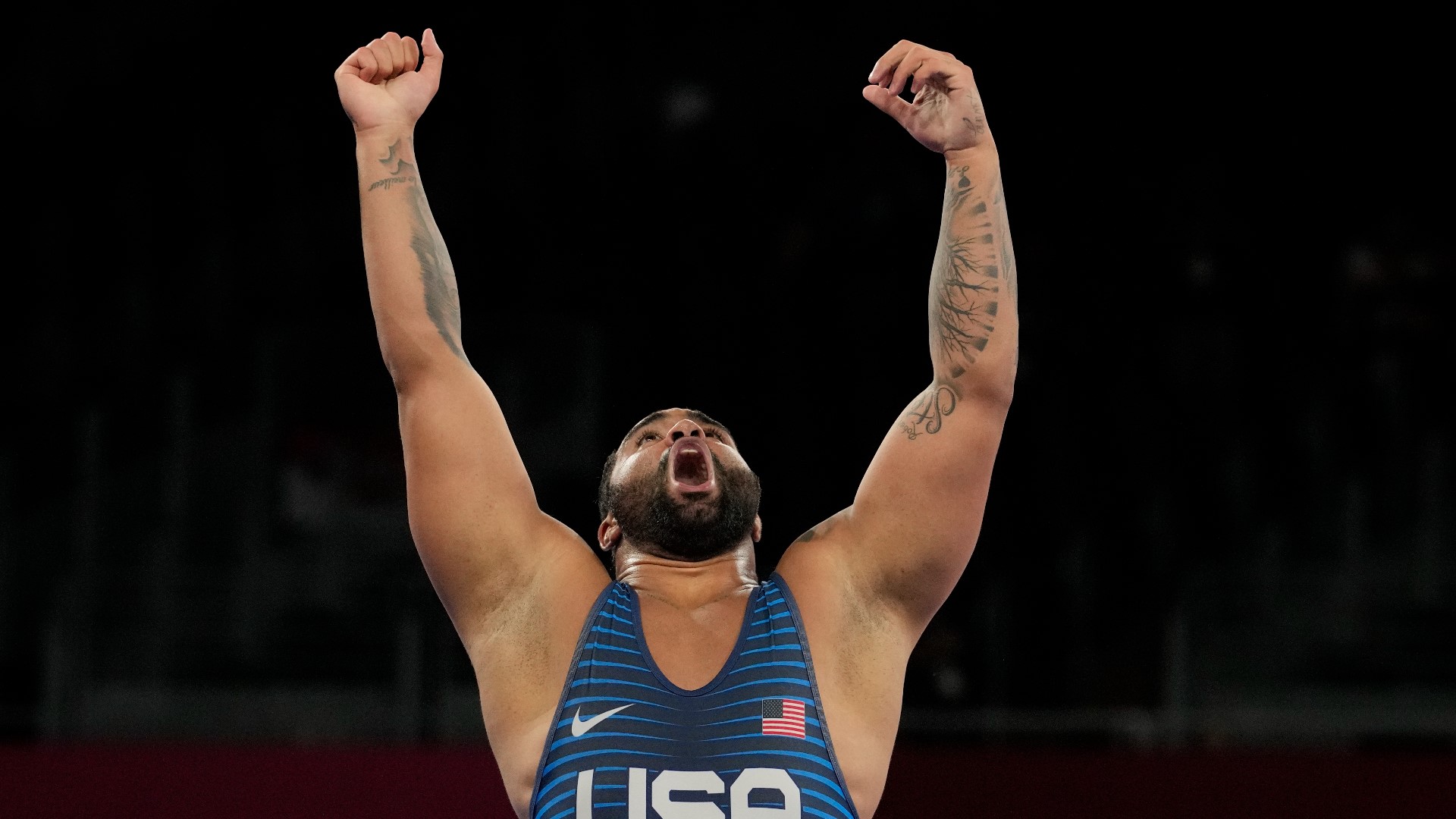 The Gopher looked good heading into the men's 125kg freestyle match, and at the last second he was able to secure a win.