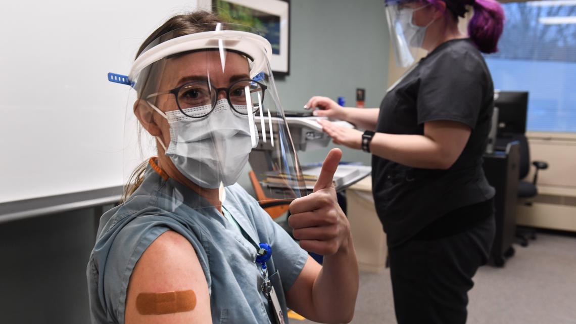 First COVID-19 vaccination in Minnesota - Vimarsana News