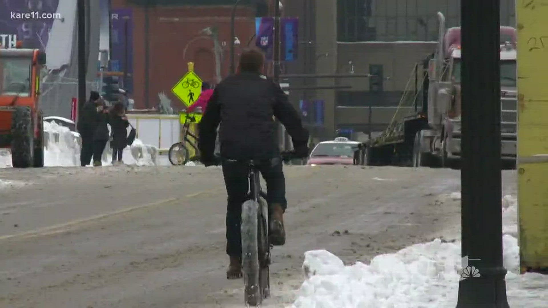 A temporary bike-share system will be in place during the Super Bowl to help visitors and residents get around. http://kare11.tv/2Fcl7bq