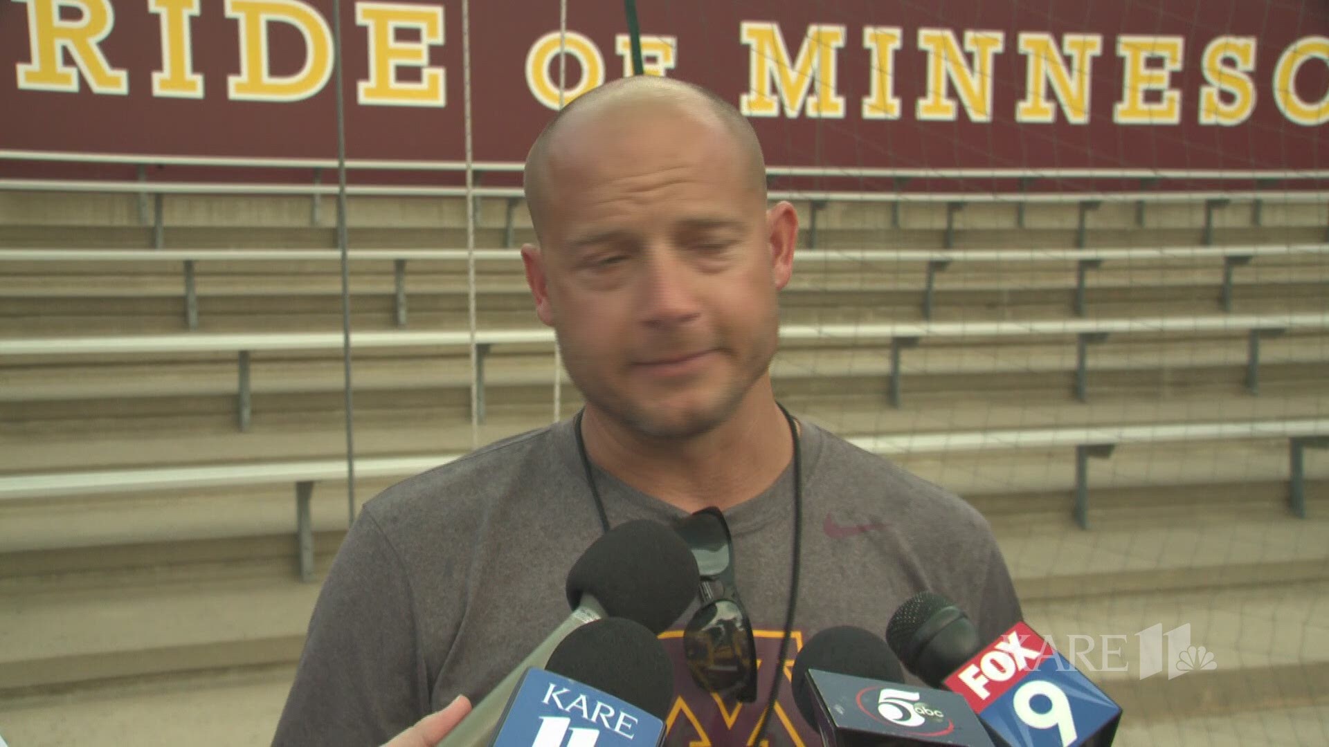 Minnesota quarterback sidelined with foot injury