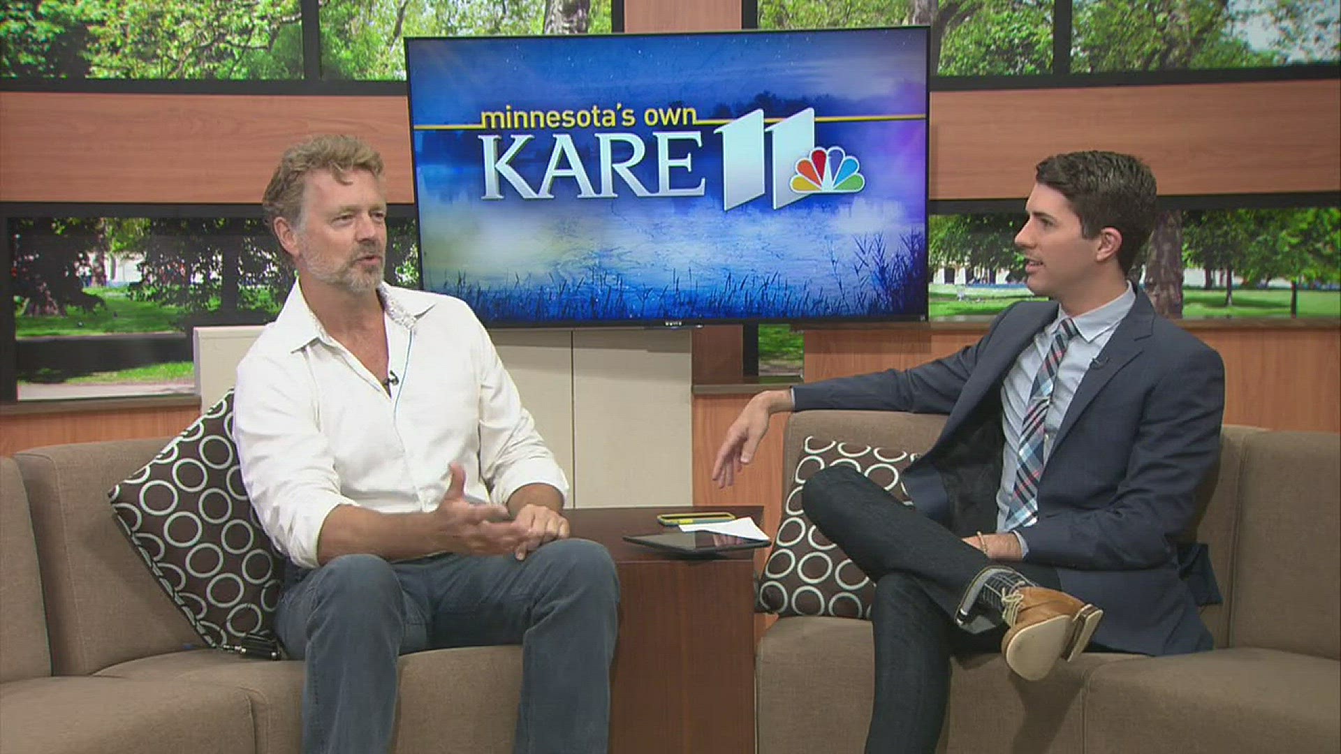 'Bo Duke' stops by KARE 11 for Back to the 50s Car Show